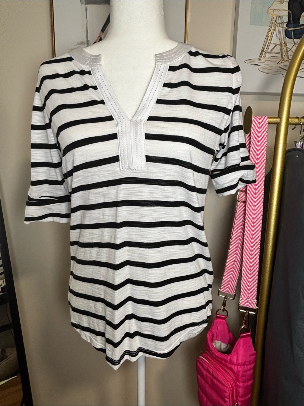 WHBM Black & White Striped V-Neck Women’s Top size small